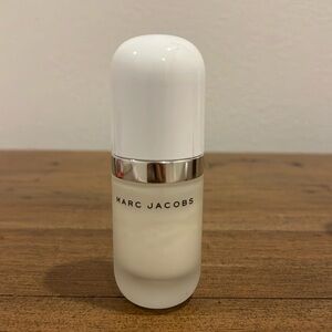Marc Jacobs perfecting coconut face primer